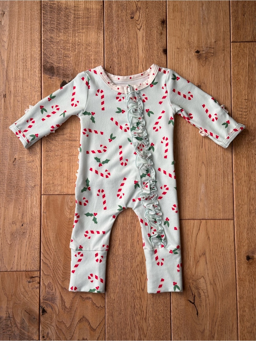 SweetHoney Candy Cane Ruffle Layette size Newborn